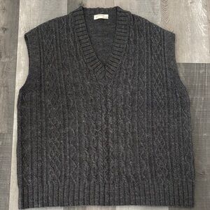 Anthropologie Women's Dark Gray V-Neck Sweater